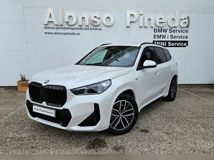 BMW X1 sDrive 18d M-Sport foto miniatura